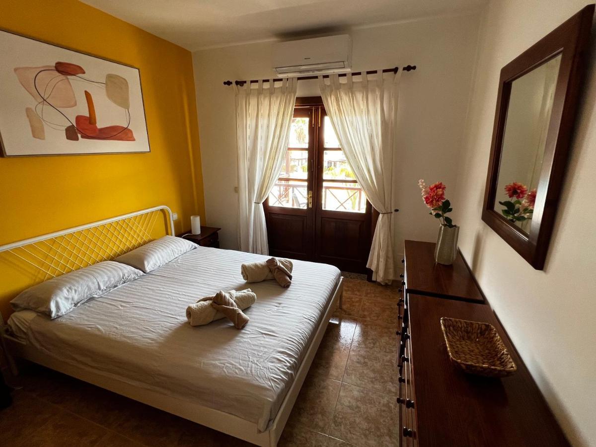 Cozy Villa Marina, Iris Fase 1, Wifi Playa Blanca  Bagian luar foto